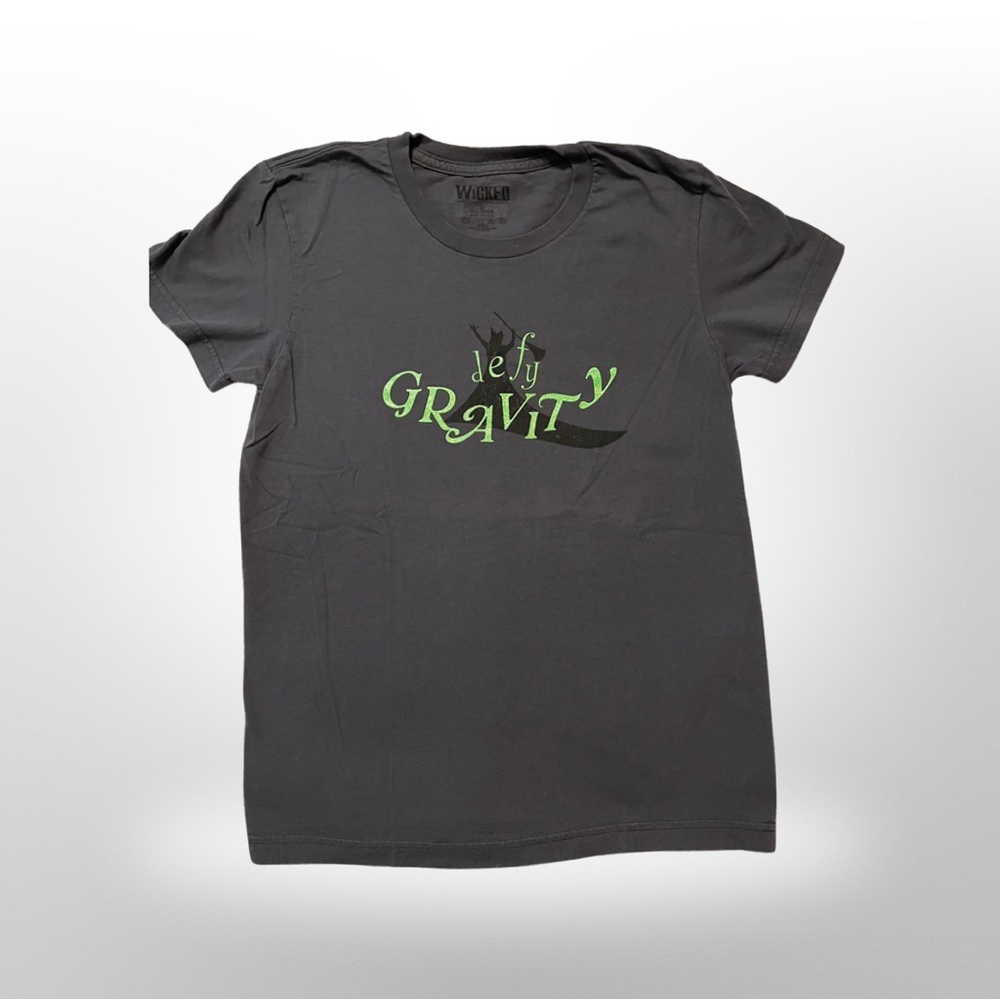 Wicked T-shirt, Elphaba sings defy Gravity